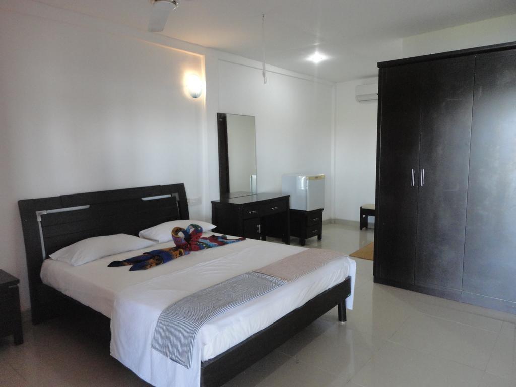 Yoho Hotel Arugambay Beach Inn Arugam Bay Bilik gambar