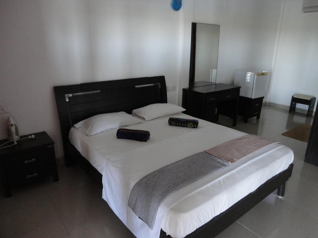 Yoho Hotel Arugambay Beach Inn Arugam Bay Bilik gambar