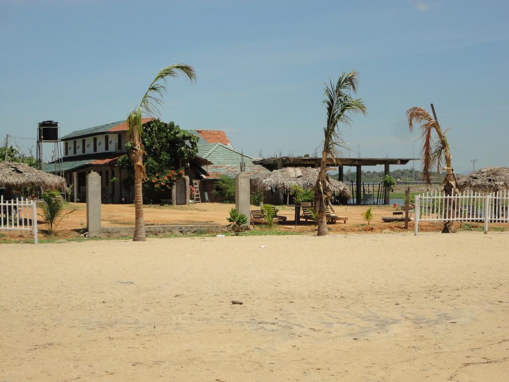 Yoho Hotel Arugambay Beach Inn Arugam Bay Luaran gambar